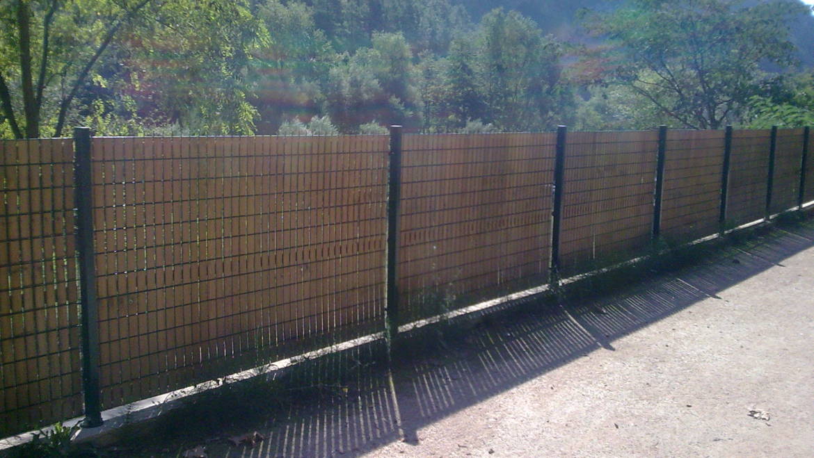 Installation et pose de clôtures, grillages et portails